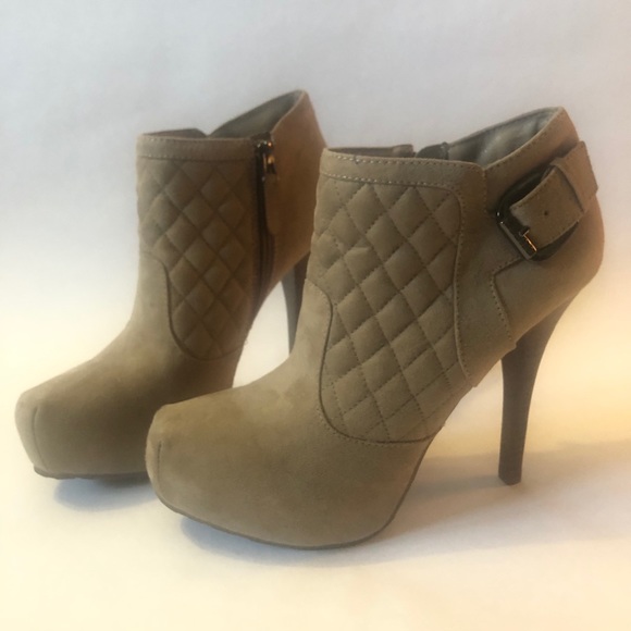 NEW Guess Platform Bootie - Suede, Zipper Tan - 8 - Picture 10 of 11
